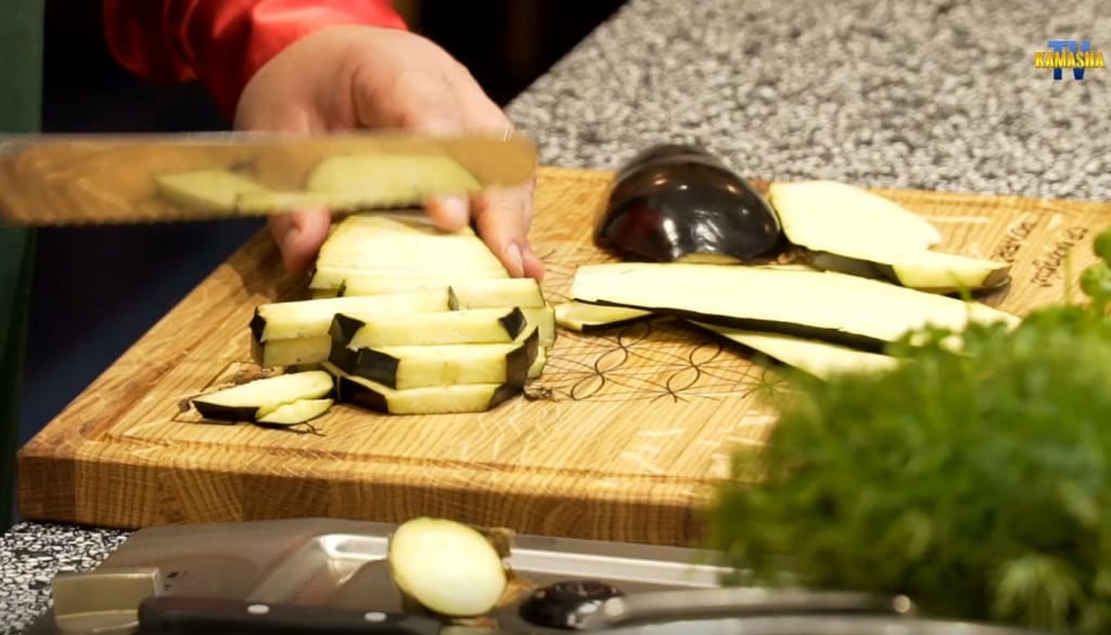 Auberginen für den veganen Heringssalat