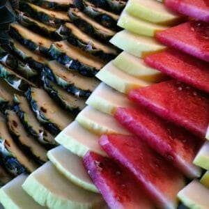Ananas-Melonen-Spieße