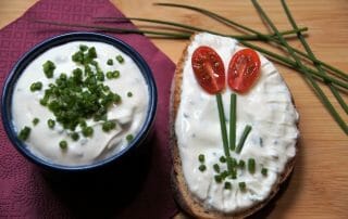 veganer Frischkäse mit Kräutern
