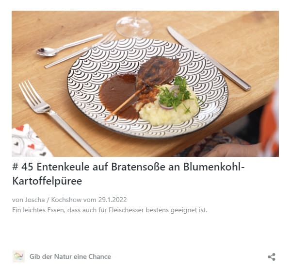 vegane Entenkeule auf Bratensoße an Blumenkohl-Kartoffelpüree