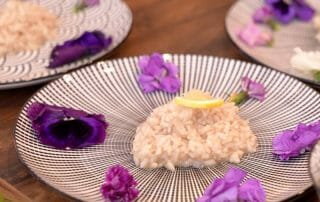 #52 Teerisotto mit Frühlingsblüten