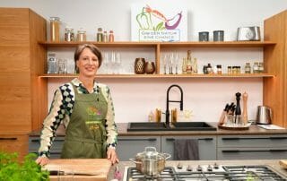 Svavalee und die Mandel-Winterpfeffer Show 26 November 2022